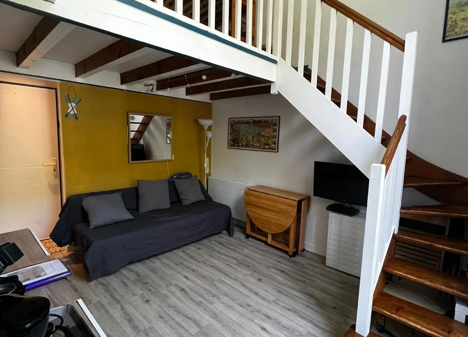Helios 105 Wifi Et Terrasse location
